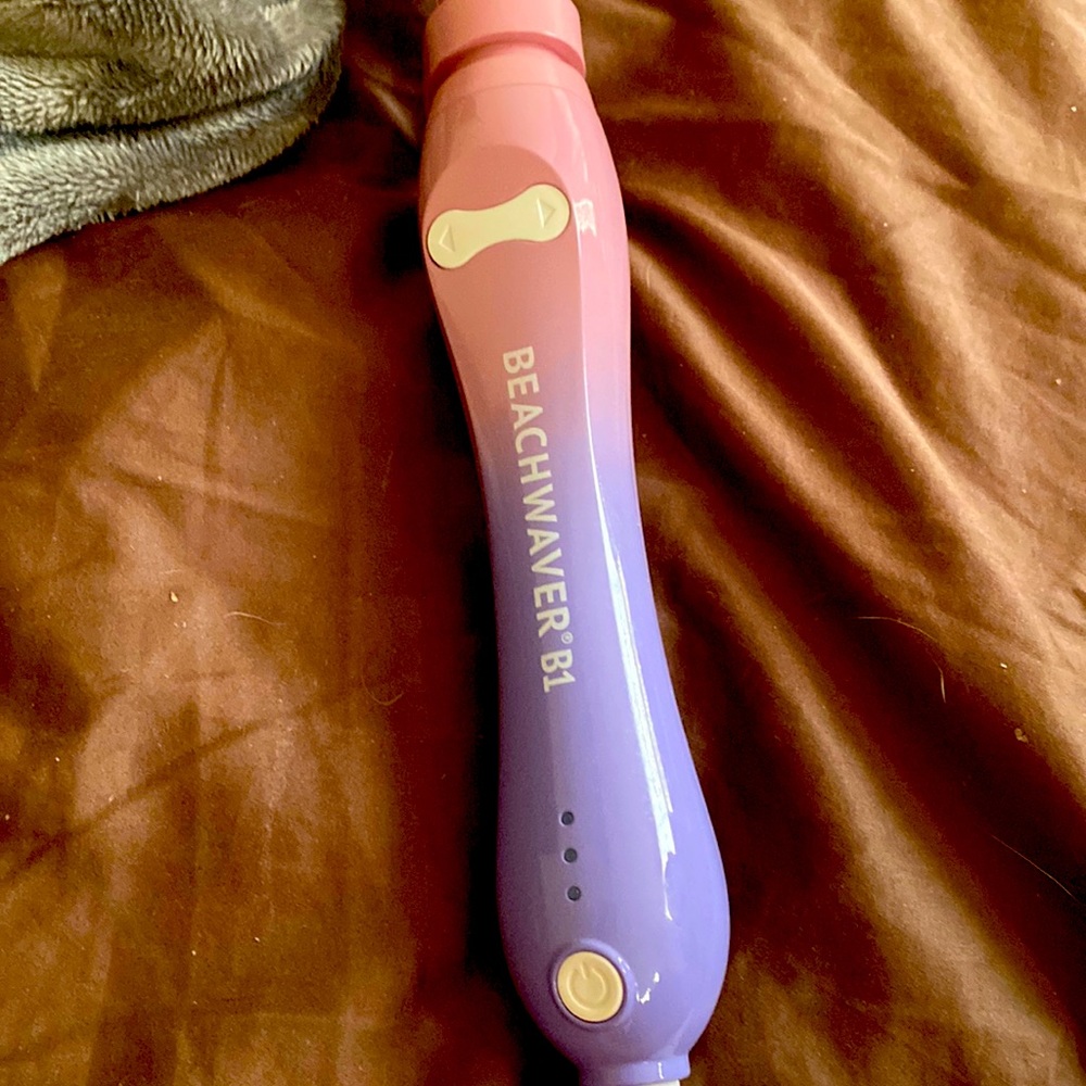Beachwaver B1